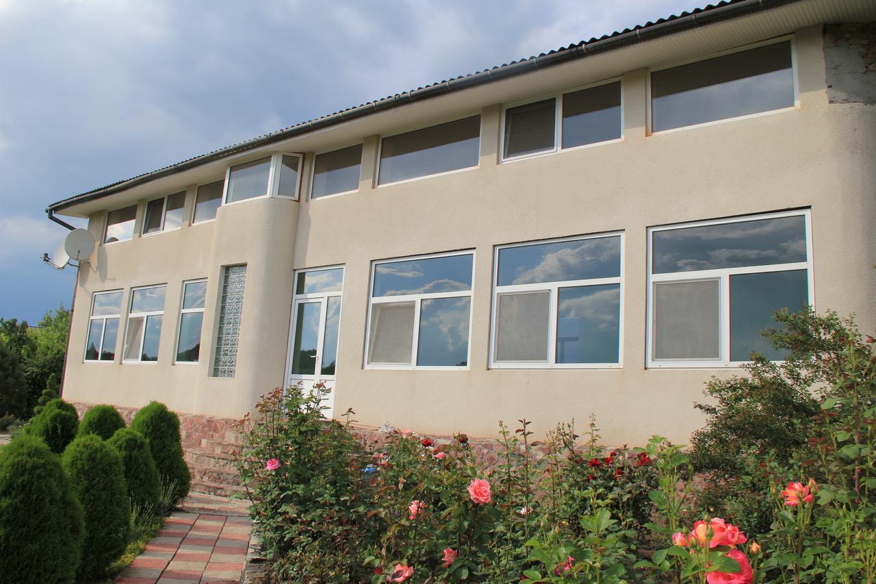Hotel Constancia Kamjanez-Podilskyj Exterior foto